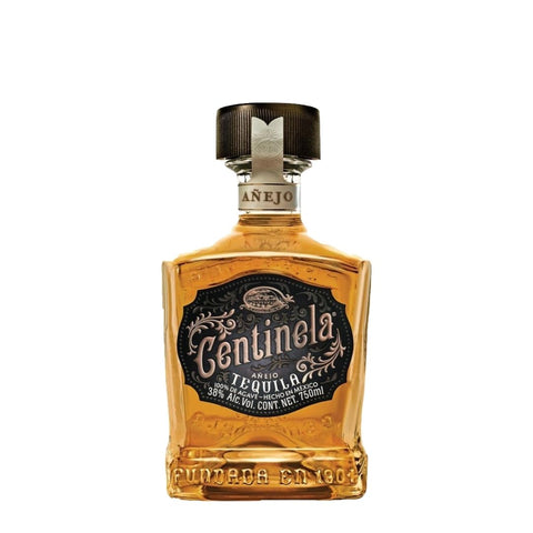 Centinela Tequila Añejo 750mL