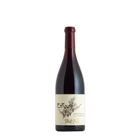 EnRoute Winery Les Pommiers Russian River Pinot Noir Wine 2022 750mL